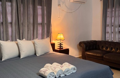 Eastern Province House | Paloma Guest House & Restaurant