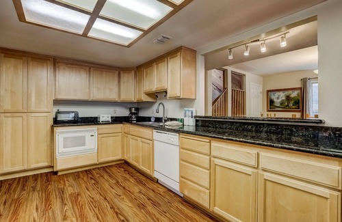 Al Tahoe House | Paloma Place - 30+ Day Vacation Home