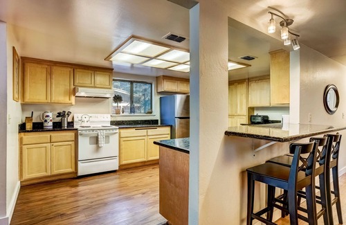Al Tahoe House | Paloma Place - 30+ Day Vacation Home