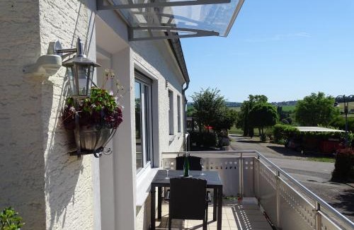 Wehr Apartment | Palzem Riverside Escape