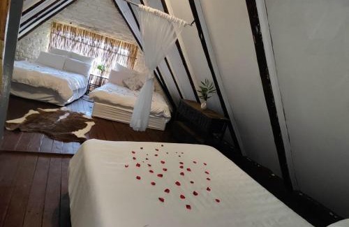 Broederstroom Cabin | Pamensky Bush Lodge and Spa