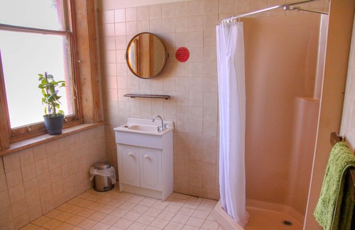 Davenport Hotel | Pampas Motel