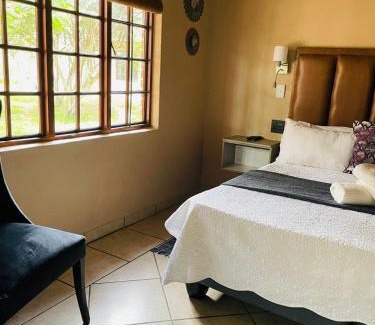 Marloth Park Cabin | Pan African Lodge & Safari