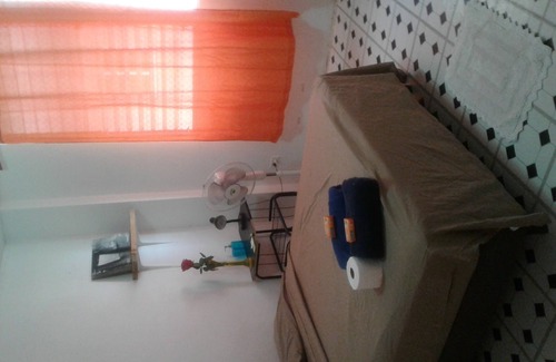 El Cangrejo House | Panama City economic room