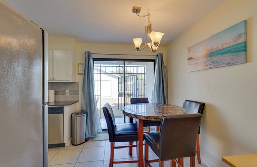 Parker House | Panama City Townhome w/Balcony, Water Views!