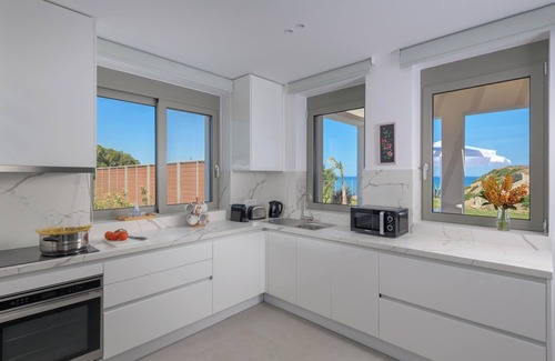 Theologos Villa | Panaxia Villas - Akte