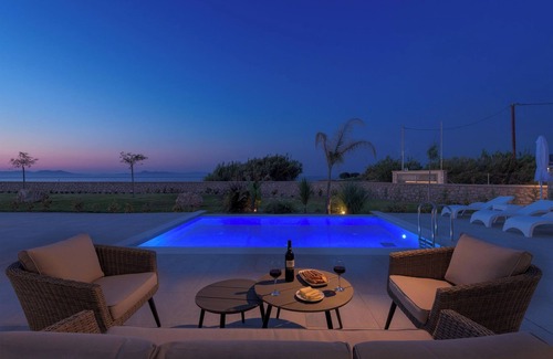 Theologos Villa | Panaxia Villas - Keema
