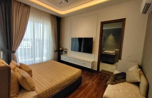 Zirakpur Bed & Breakfast | Panchkula Home Stay BB