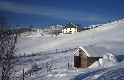 La Bresse Cottage | Panda cottage facing the Ballons des Vosges - unobstructed view, space, calm, ecology