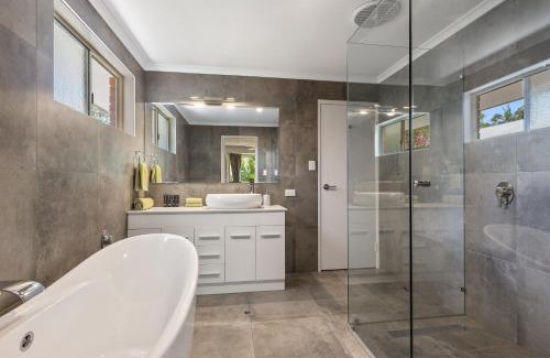 Coolum Beach House | Pandanus Holiday Home