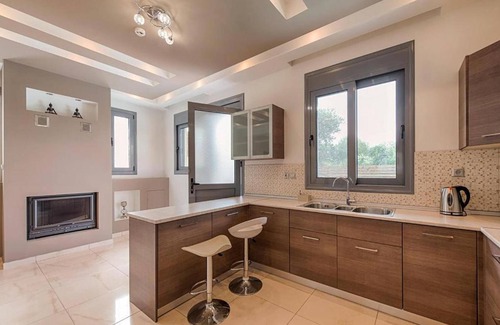 Kremasti Villa | Pandesia Villa