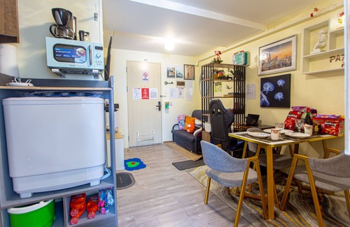 Taytay Condo | Pandora’s Nest