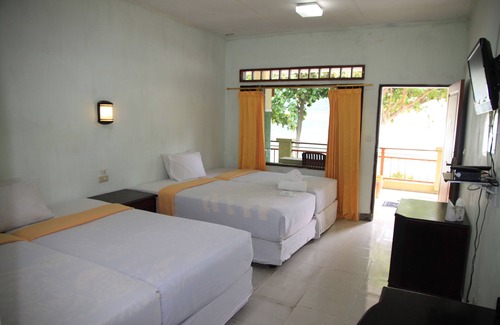 Parapat Hotel | Pandu Lakeside Hotel Parapat - Toba Lake