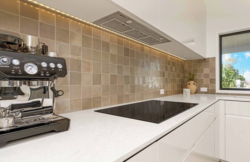 Pottsville House | Pangkarra -stunning Family Beach House - Sleeps 8