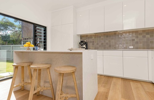 Pottsville House | Pangkarra -stunning Family Beach House - Sleeps 8