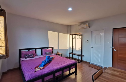 Nong Hin Hotel | Panida Goodwill