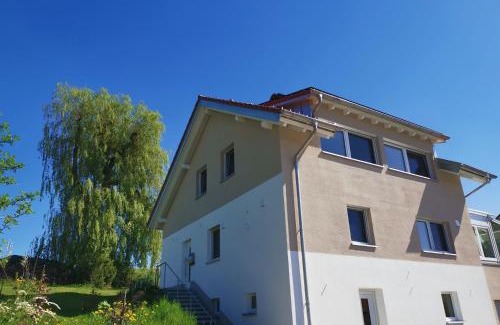 Marktoberdorf Apartment | Panorama Apartment mit 2 Schlafzi im Allgäu mit Balkon