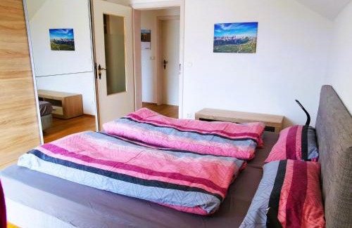 Marktoberdorf Apartment | Panorama Apartment mit 2 Schlafzi im Allgäu mit Balkon