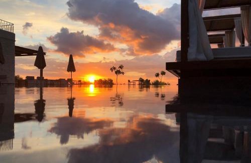 Varvara Apartment | Panorama Apartments updated with infinity pool