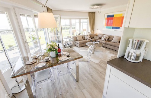 Keitum Apartment | Panorama. Blick. Wattenmeer. Alte Mühle, Whg. 12 "polo Suite" Objekt-id: Thk/12