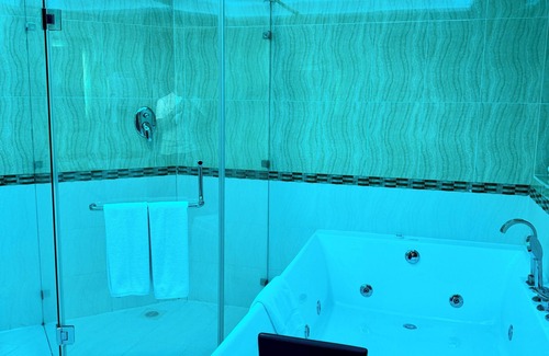 Juffair Hotel | Panorama Hotel and Spa