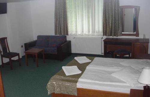 Apriltsi Hotel | Panorama Hotel