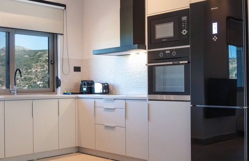 Spilion Apartment | Panorama Luxury Suites