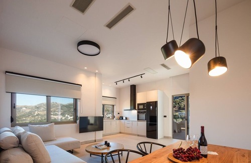 Spilion Apartment | Panorama Luxury Suites