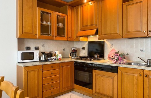 Dascio Apartment | Panorama Mera holiday flat with garden