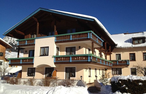Tannheim Apartment | Panorama No. 12 - Apartment house Wöber