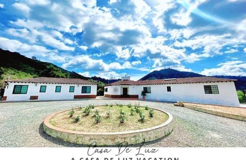 Temecula Villa | Panorama Paradiso by CasadeLuz, 5Acre 360 Retreat close to Old Town Temecula Wine Country