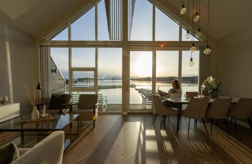 Steinsland Apartment | Panorama Rorbusuiter