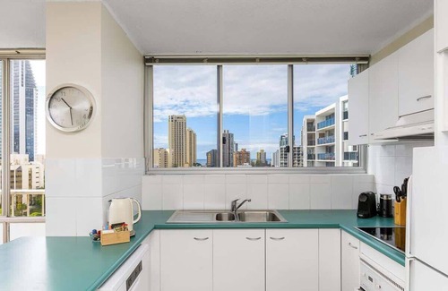 Surfers Paradise Apartment | Panorama Summary: Pos