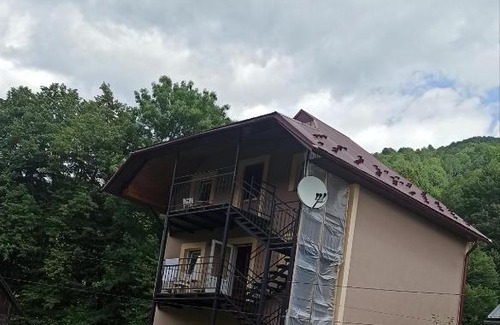 Yasinya Apartment | Panorama