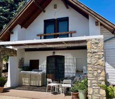 Balatonfured Apartment | Panorama Vine House