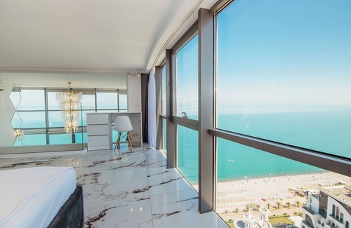 New Boulevard Apartment | Panorama Wide Sea View