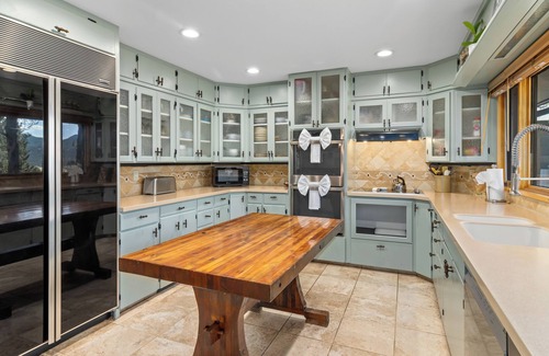 Estes Park House | Panorama - Your Private Resort by Estes Park Homes