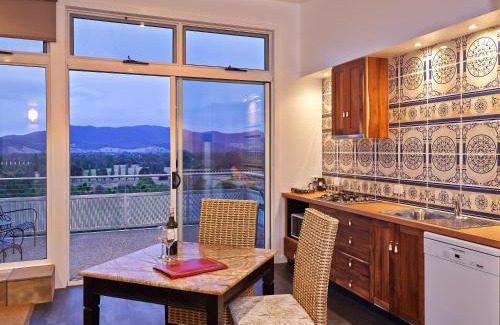 Myrtleford Villa | Panoramia Villas