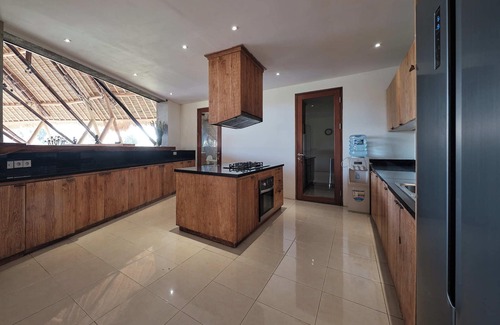 Singakerta Villa | Panoramic 5 Bedroom Villa in Ubud with ricefield view