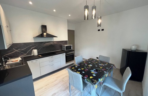 Agliano Terme Apartment | PANORAMIC HILLSIDE APARTMENT