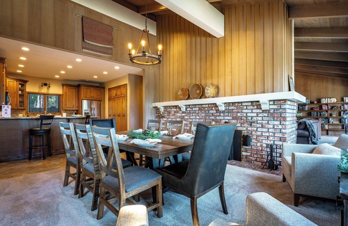 Talmont House | Panoramic Lake View Home,Tahoe City,New Remdl,HotTub,EVchrgr,Private Beach Club!