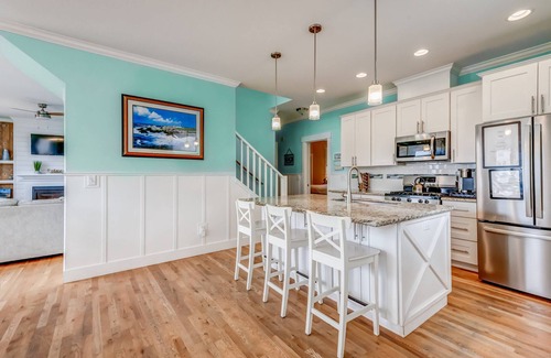 Nelscott House | Panoramic Ocean and Forest Views, Hot Tub, Large Deck, BBQ, and Seating, Communal Pool & Playground