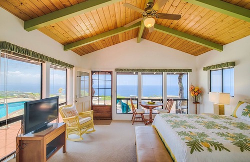 Kamuela Bed & Breakfast | Panoramic Ocean View B&B on Kohala Coast-Holiday/Winter/Summer Rate 285.