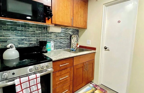 Waikiki Condo | Panoramic Ocean-View/STEPS FROM BEACH/FreeParking/Best Location in Waikiki