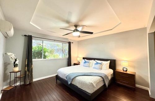 Kailua-Kona House | Panoramic Ocean View Home with Pool by Kona PhiLong