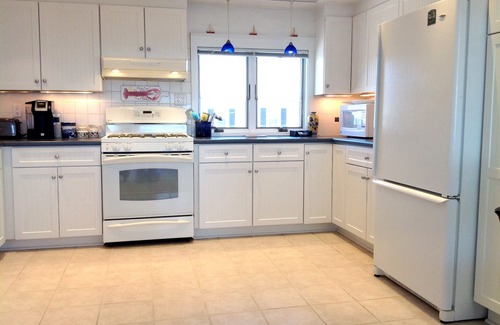 Ogunquit - Wells Condo | PANORAMIC OCEAN VIEWS AT MOODY POINT, Last Minute Specials For Peak Weeks!