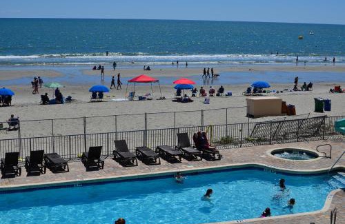 Downtown Myrtle Beach Apartment | Panoramic Oceanfront Condo OO 3rd Floor
