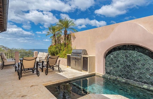 Las Catalinas House | Panoramic Oceanview, Plunge Pool, Free Beach Club Access.