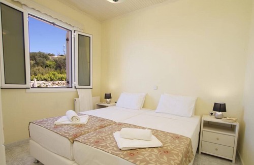Mesovounia Villa | Panoramic sea view villa with swimming pool