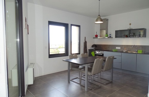 Lavatoggio House | PANORAMIC VIEW 3 BEDROOM 2SDB PRIVATE POOL & PETANQUE, AIR CONDITIONING, WIFI